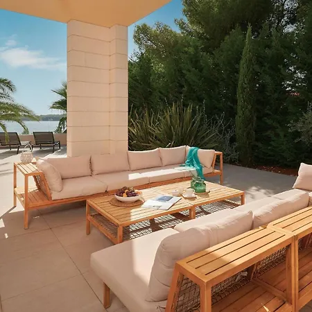 Beautiful Crystalsea 2 With A Pool In Hvar *