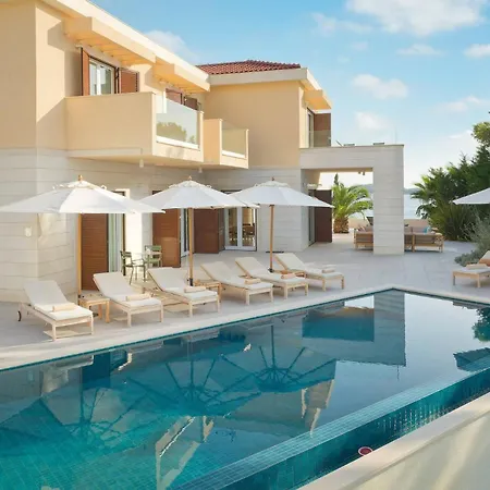 فيلة Beautiful Crystalsea 2 With A Pool In Hvar هفار