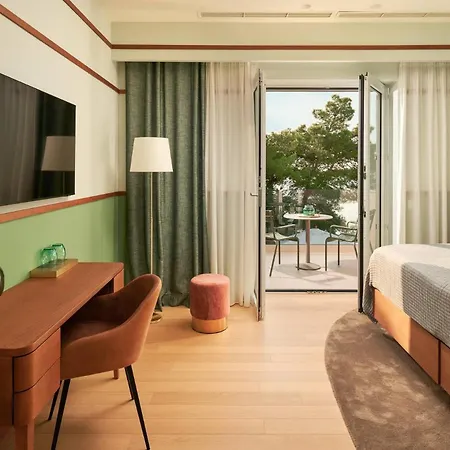 Beautiful Crystalsea 2 With A Pool In Hvar *