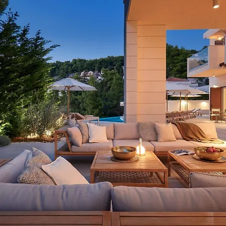 Beautiful Crystalsea 2 With A Pool In Hvar فيلة