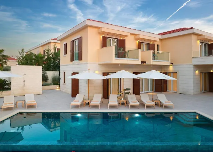 Beautiful Crystalsea 2 With A Pool In Hvar